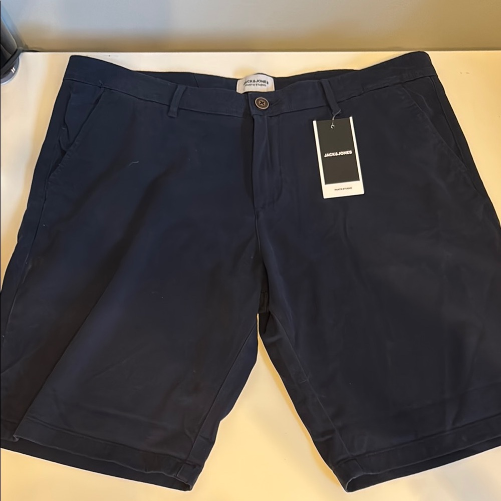 NWT- Men’s Jack & Jones Blue Chino Shorts